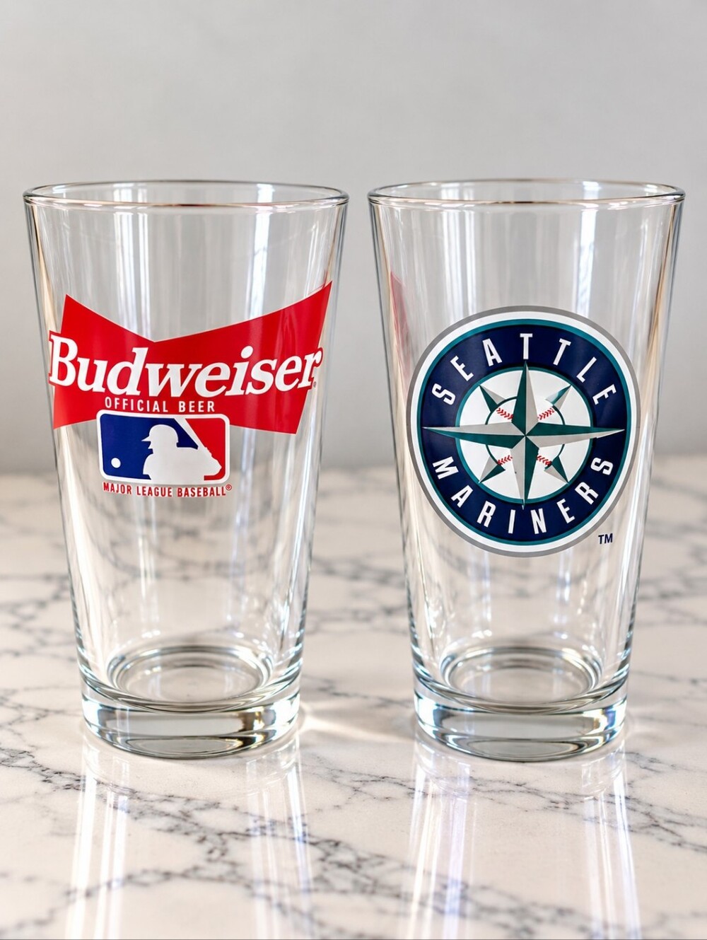 Budweiser Seattle Mariners MLB Baseball Pint Glasses Set of 2